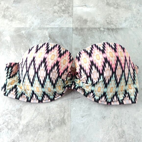 VICTORIAS SECRET Bikini‎ Top 34C Pink Bandeau Aztec Underwired Geo Padded Boho - Picture 1 of 9